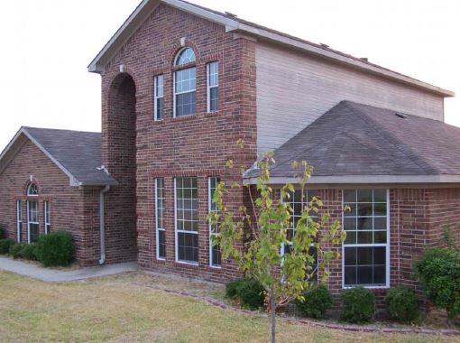7324 Manassas Ln