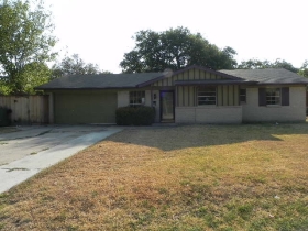 1409 Rice Dr