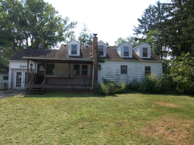 8120 Wolf Creek Pike