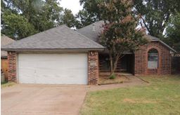 805 Coopers Hawk Dr