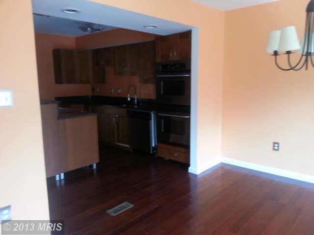 704 Proxmire Ct