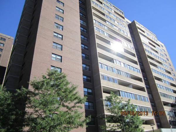 9 Hawthorne Pl Apt 10a