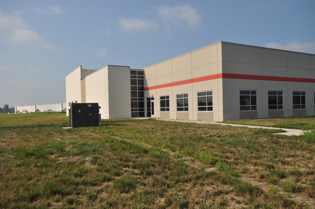 749 Commerce Parkway Drive West