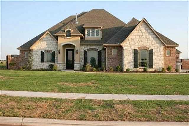 Ne Mossy Oak Dr