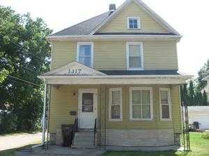 1317 W 3rd St
