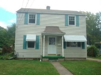 727 Barclay Dr