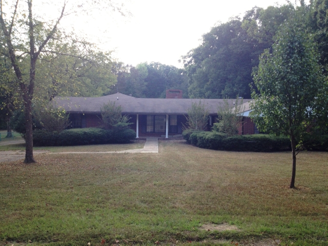 295 Brewer Rd