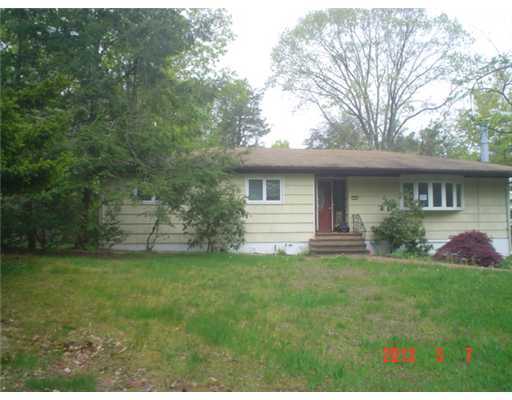 41 Gates Ave