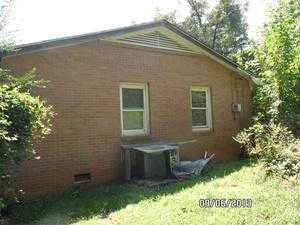 302 Wellington Ct