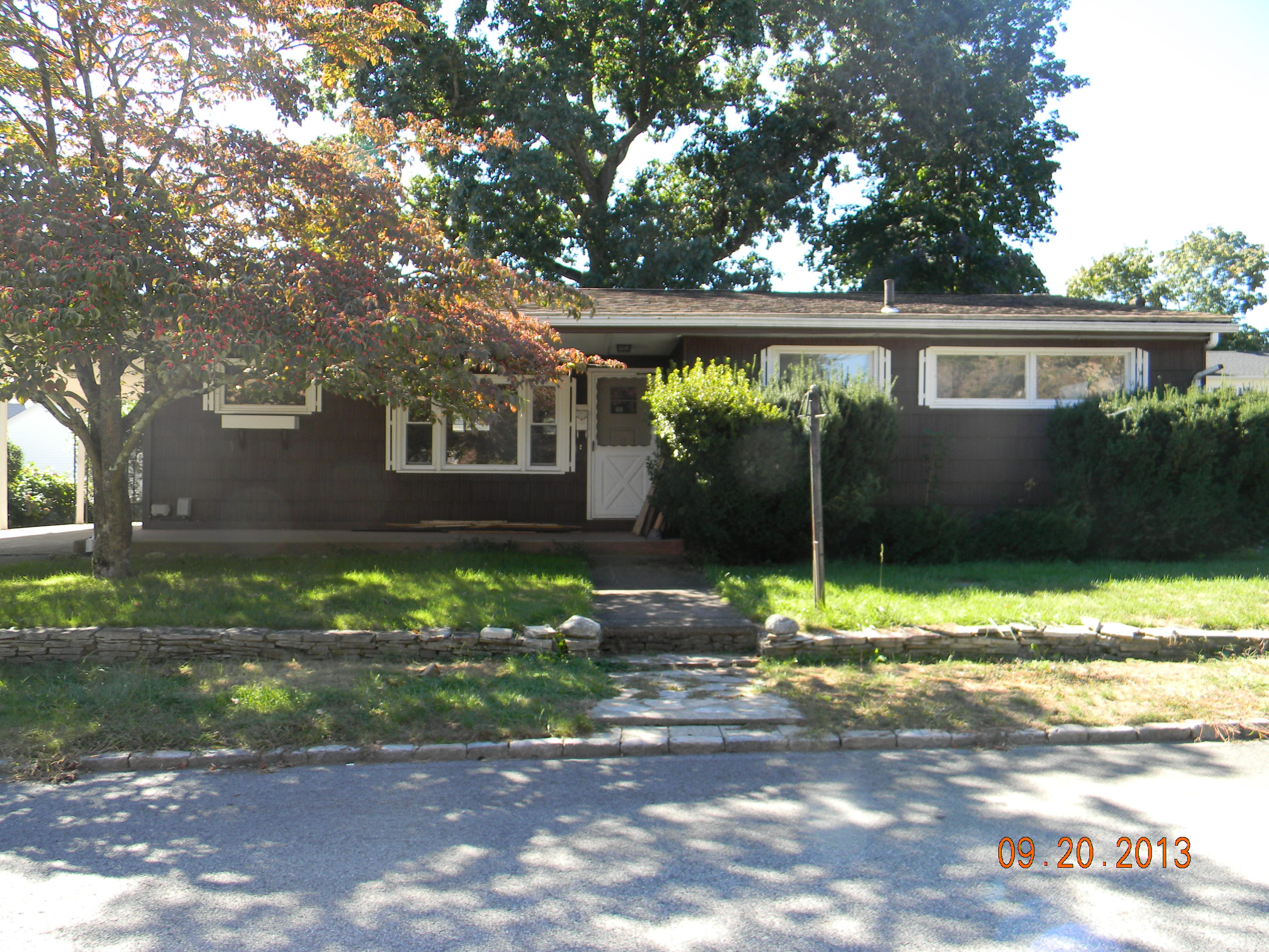 28 Woodlawn Drive
