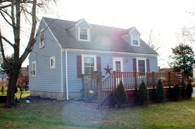 7 Hobbs Circle