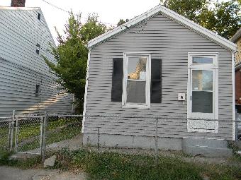 1619 May St