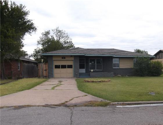 40 SW 49th St