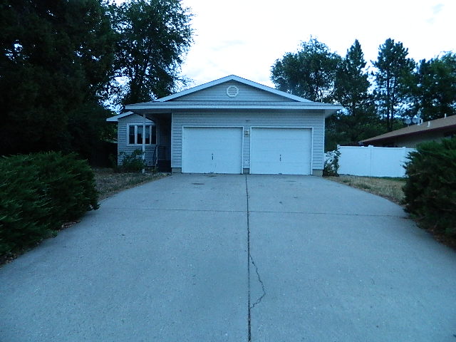 2525 Poly Dr