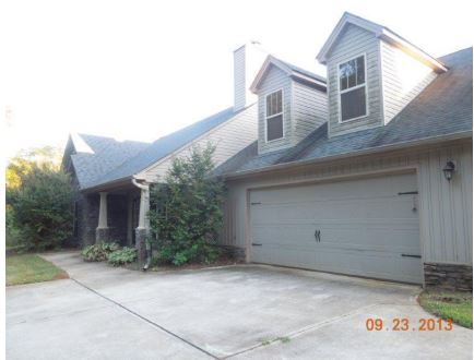 146 Sarahs Way