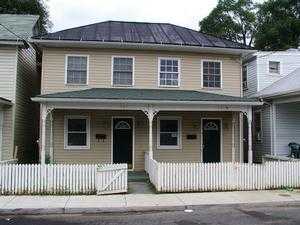 317 Highland Ave