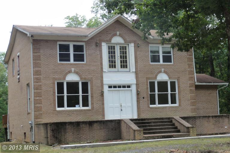 144 Running Bear Ct