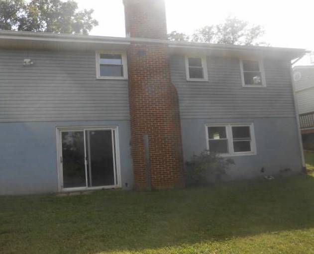 221 Carolina Ave