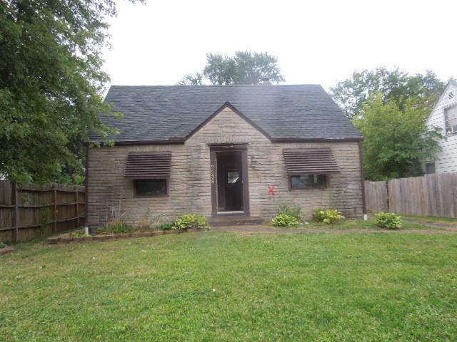 2538 Lexington Ave