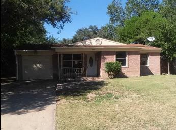 4805 Laurel Ln