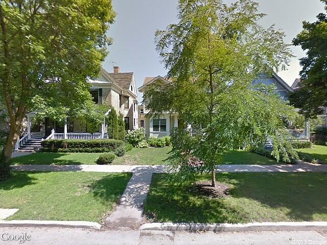 Elmwood Ave