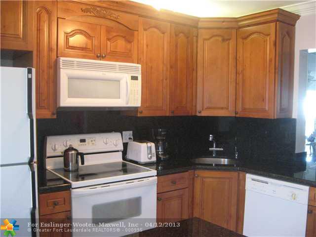 440 PARADISE ISLE BL # 402