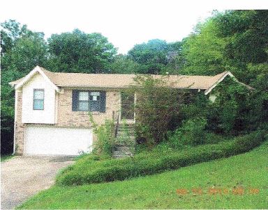 6986 Claymont Dr