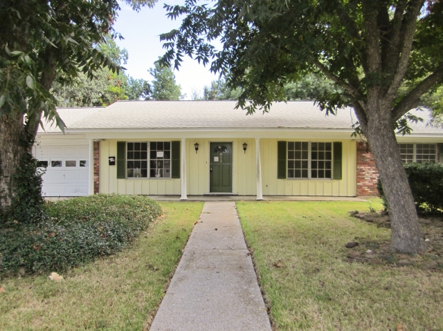 802 W Sterling St