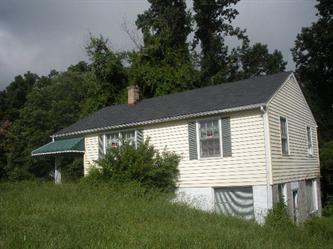 207 Ridgelawn Pl