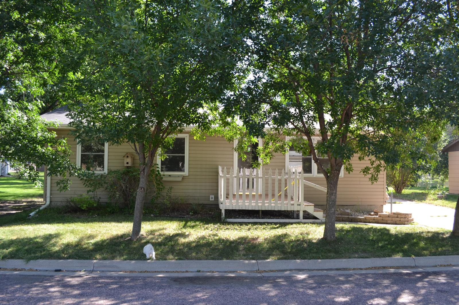602 S Academy Stree