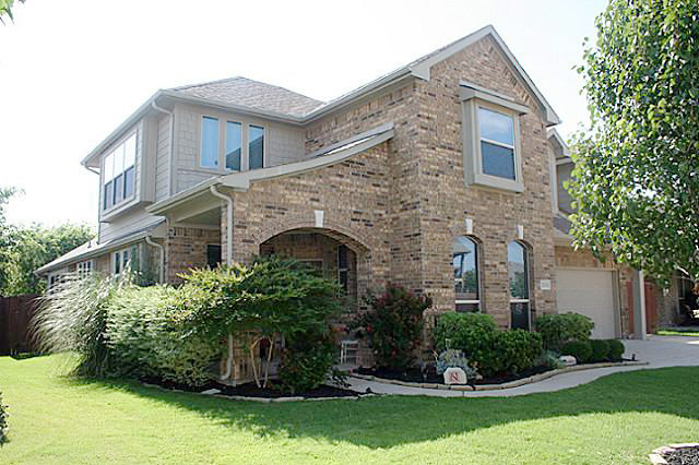 2533 Cain River Drive