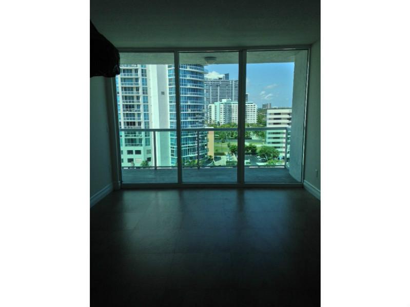 520 NE 29 ST # 1102