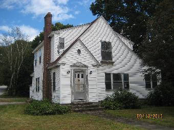 860 N Main St
