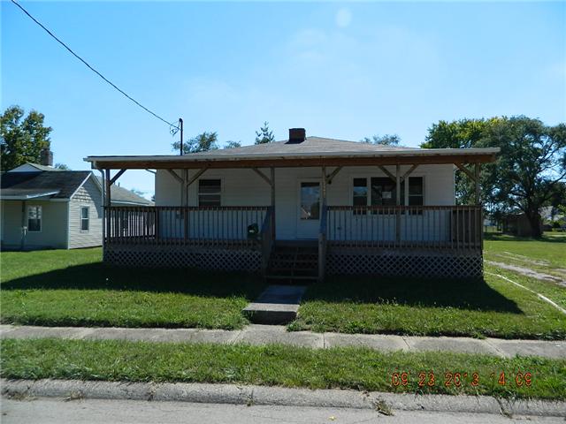 121 Elliott Ave