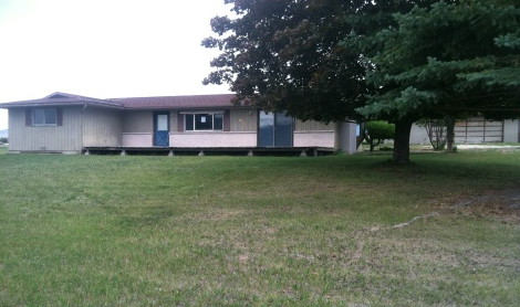 488 Woodcrest Ln
