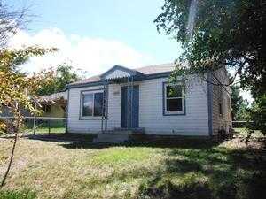 95 W Lester Ave