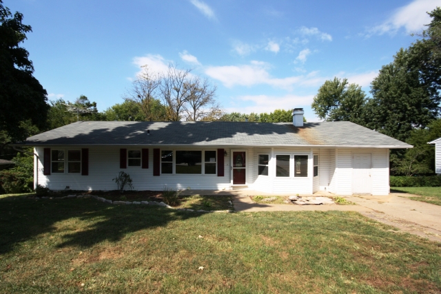 35 James Dr