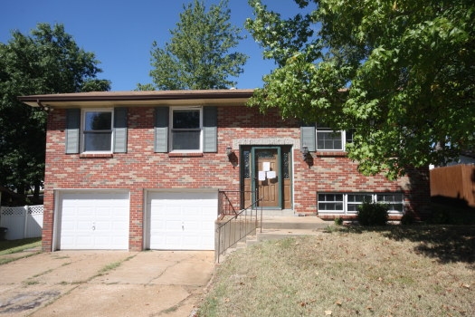 2729 Tiara Dr