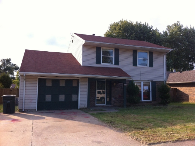 4028 Yates Dr