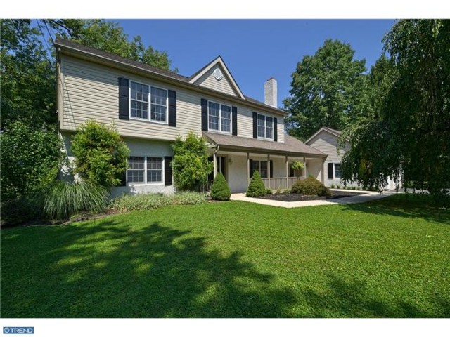 114 Chestnut Ln