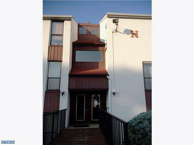301 BYBERRY RD #H1