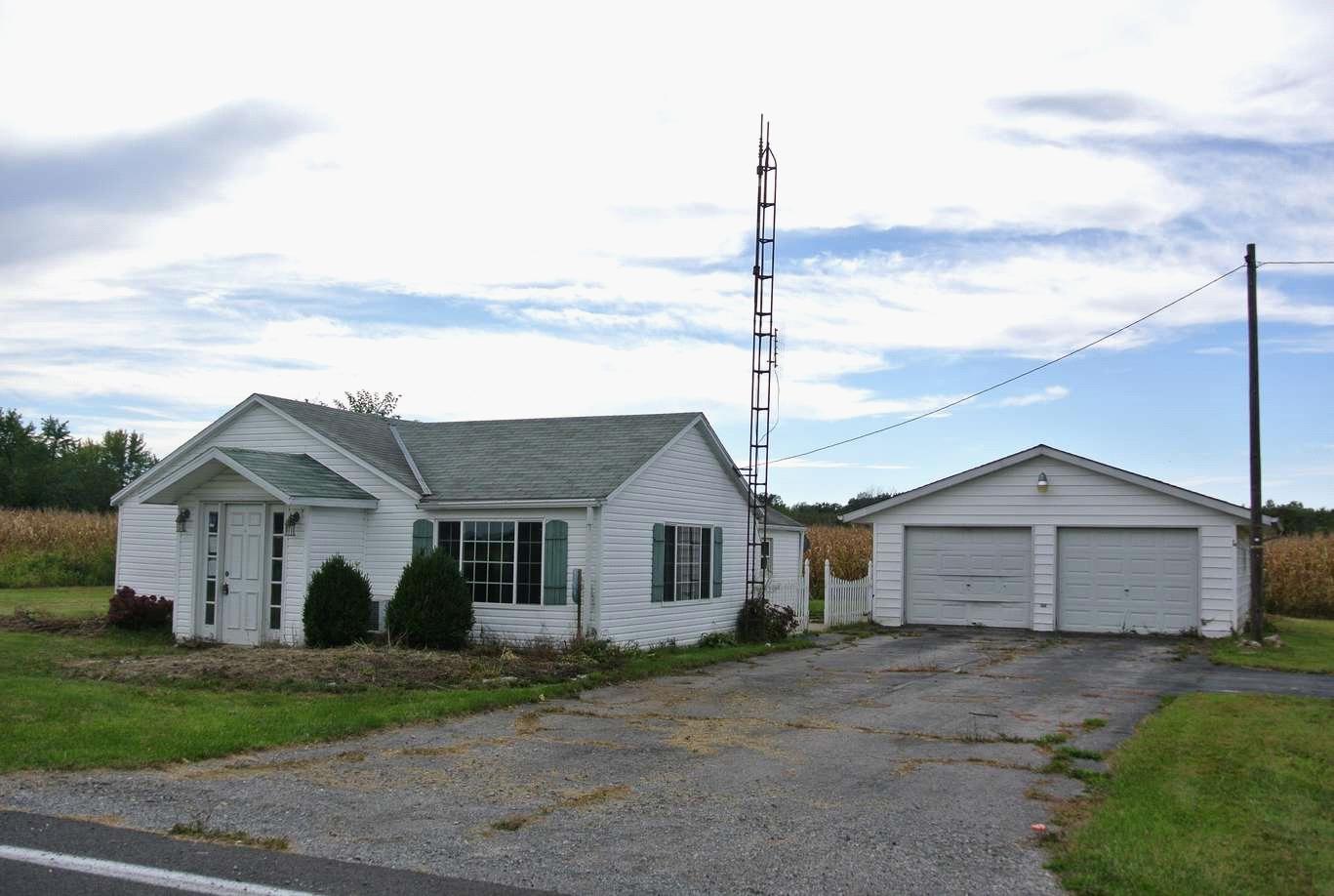 4359 North Napoleon Rd