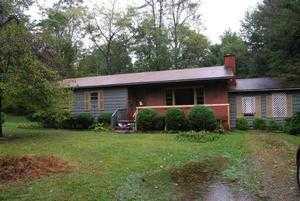104 Browning Ave