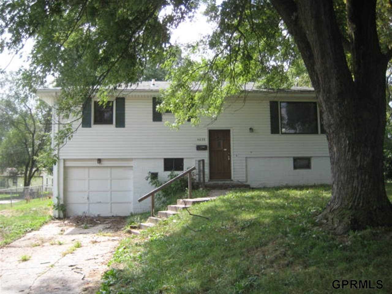 4039 Kansas Ave
