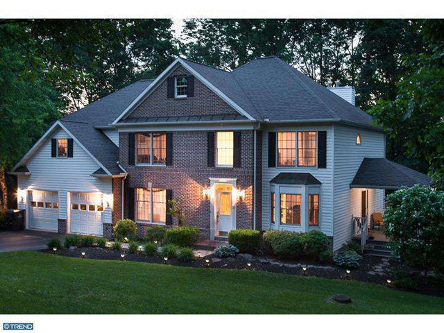 37 STEPHANIE RD