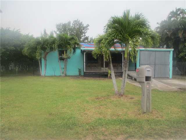 11704 Nw 22nd Ct