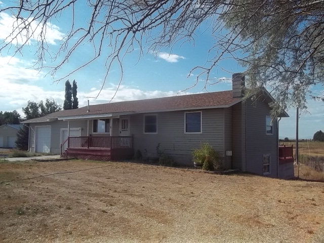 1013 W Hwy 26