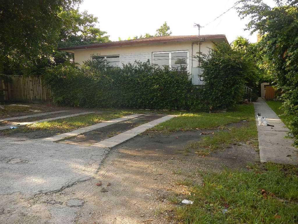 3828 Sw 29th St