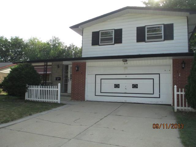 619 N Longwood Ct