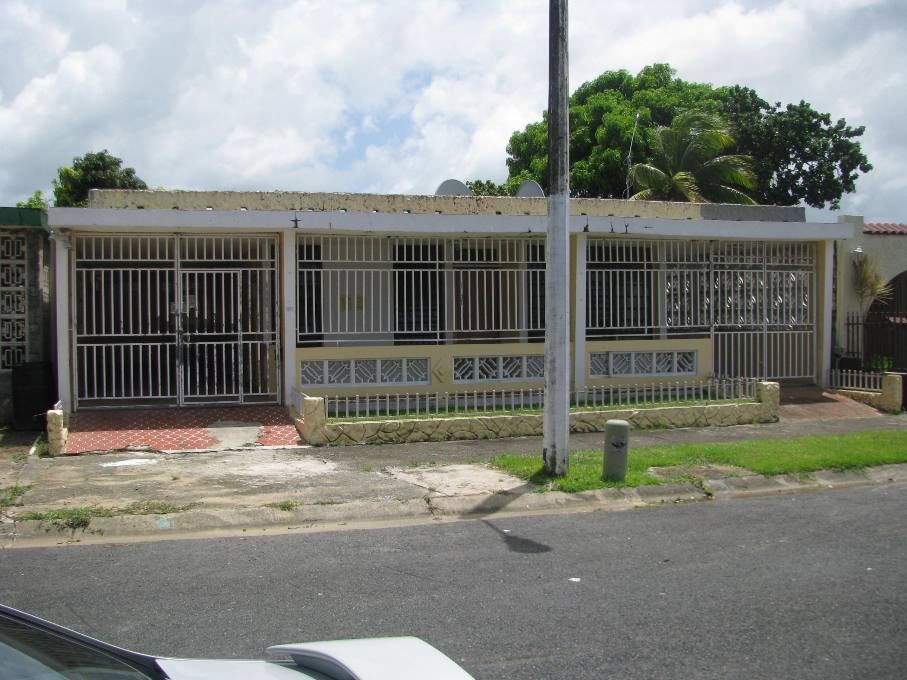 71 32 Villa Carolina